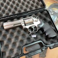 Smith & Wesson 617 22lr 4" rif.F5-12